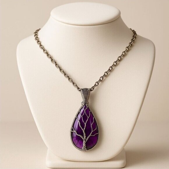 Tree of Life ✦ Wire Wrapped Necklace ✦ Purple Fire Labradorite w/ Copper 2.76" - Picture 6 of 11